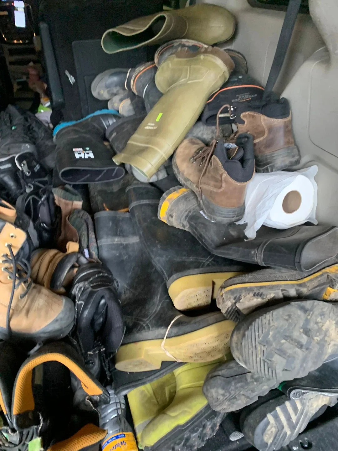 Safety Shoes image indicator(5)