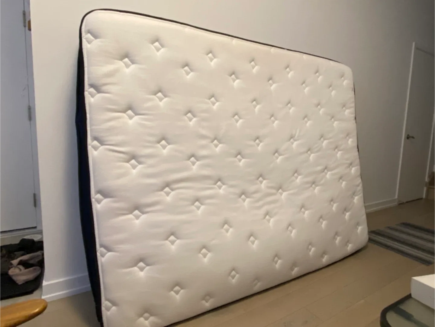 Silk and Snow Queen Mattress