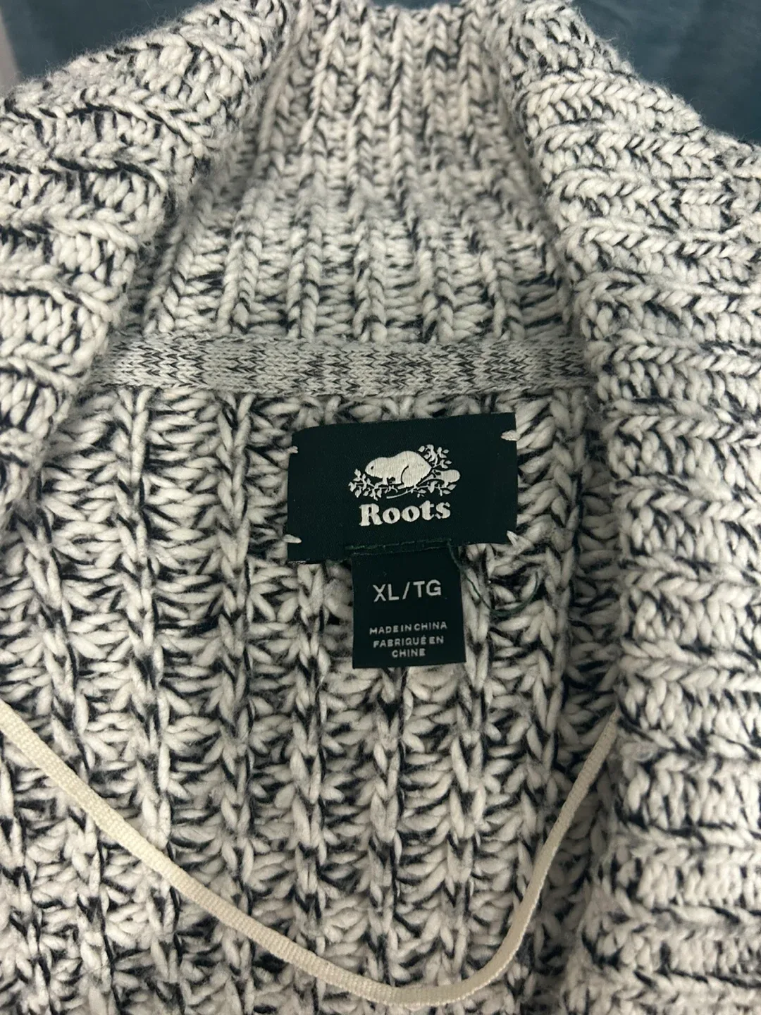 Roots Salt & Pepper Cardigan - XL image indicator(2)