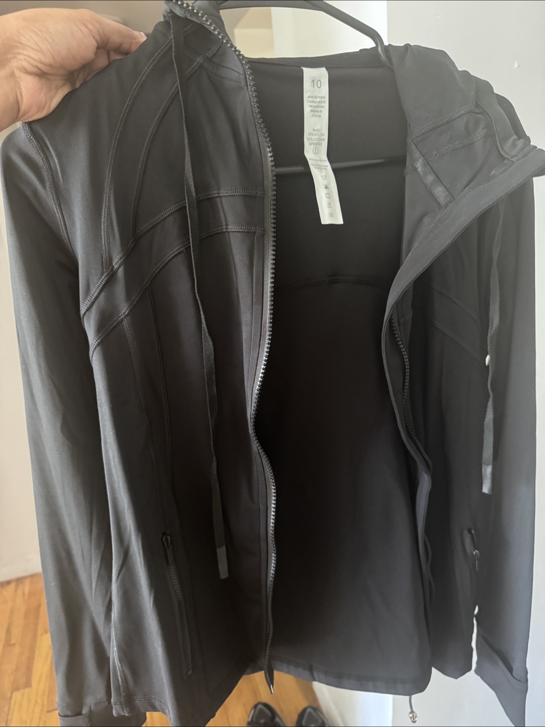 Lululemon Black Define Jacket Size 10 - photo 2