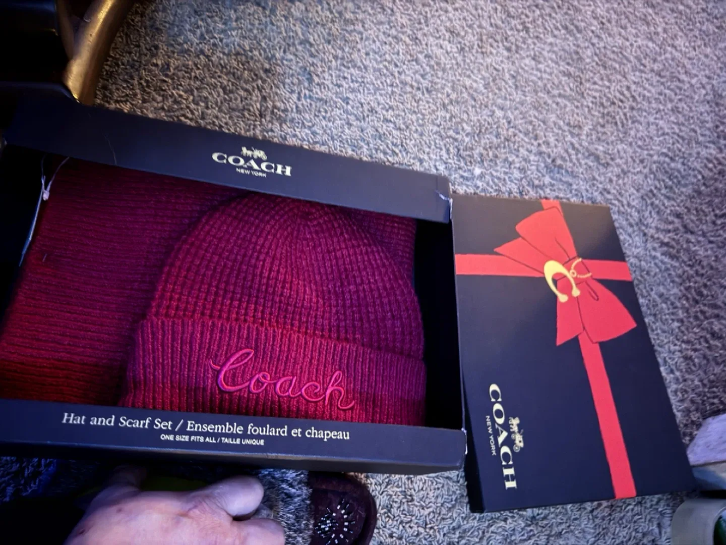 New Coach Hat & Gloves Set image indicator(2)