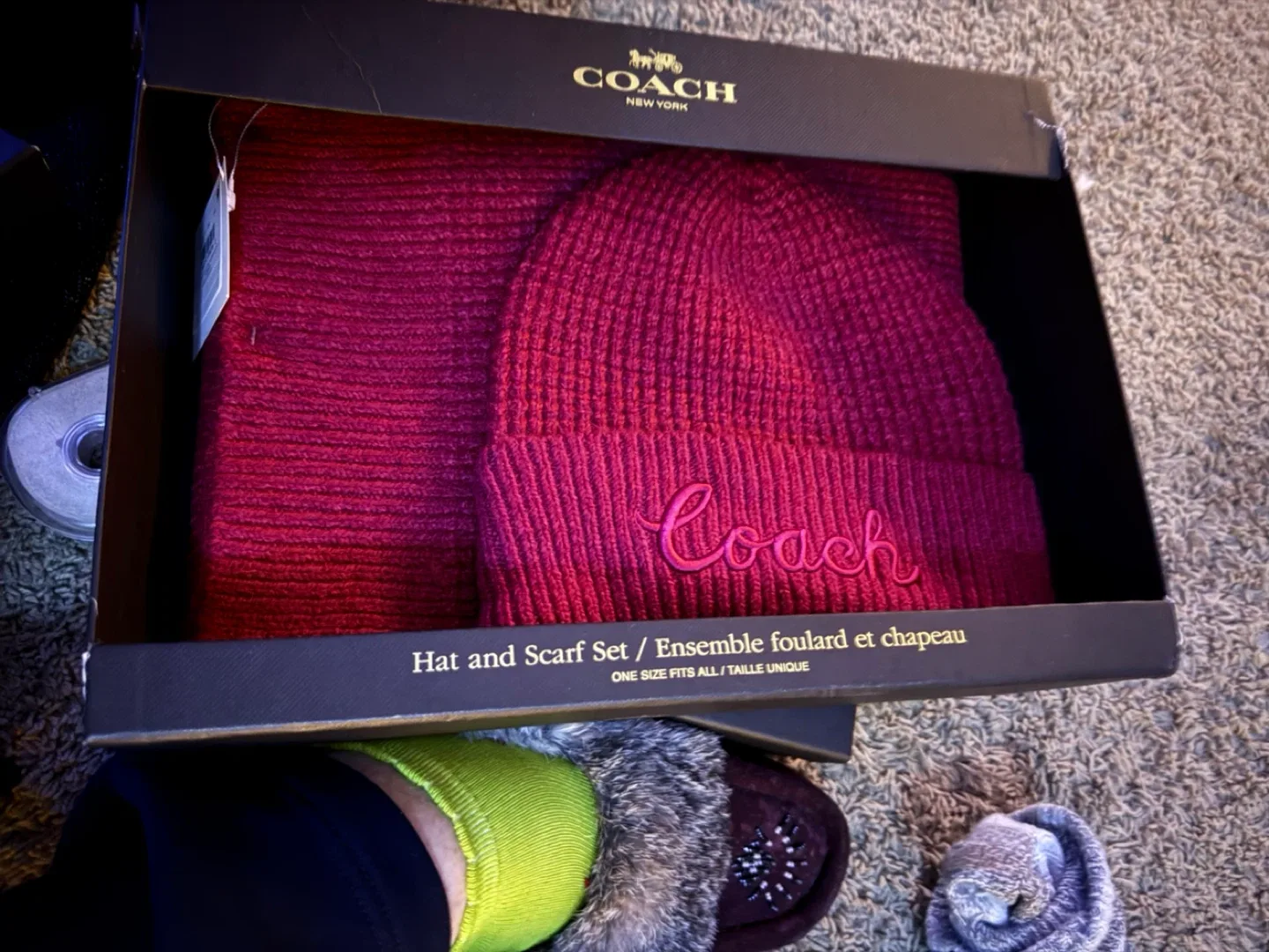 New Coach Hat & Gloves Set image indicator(3)