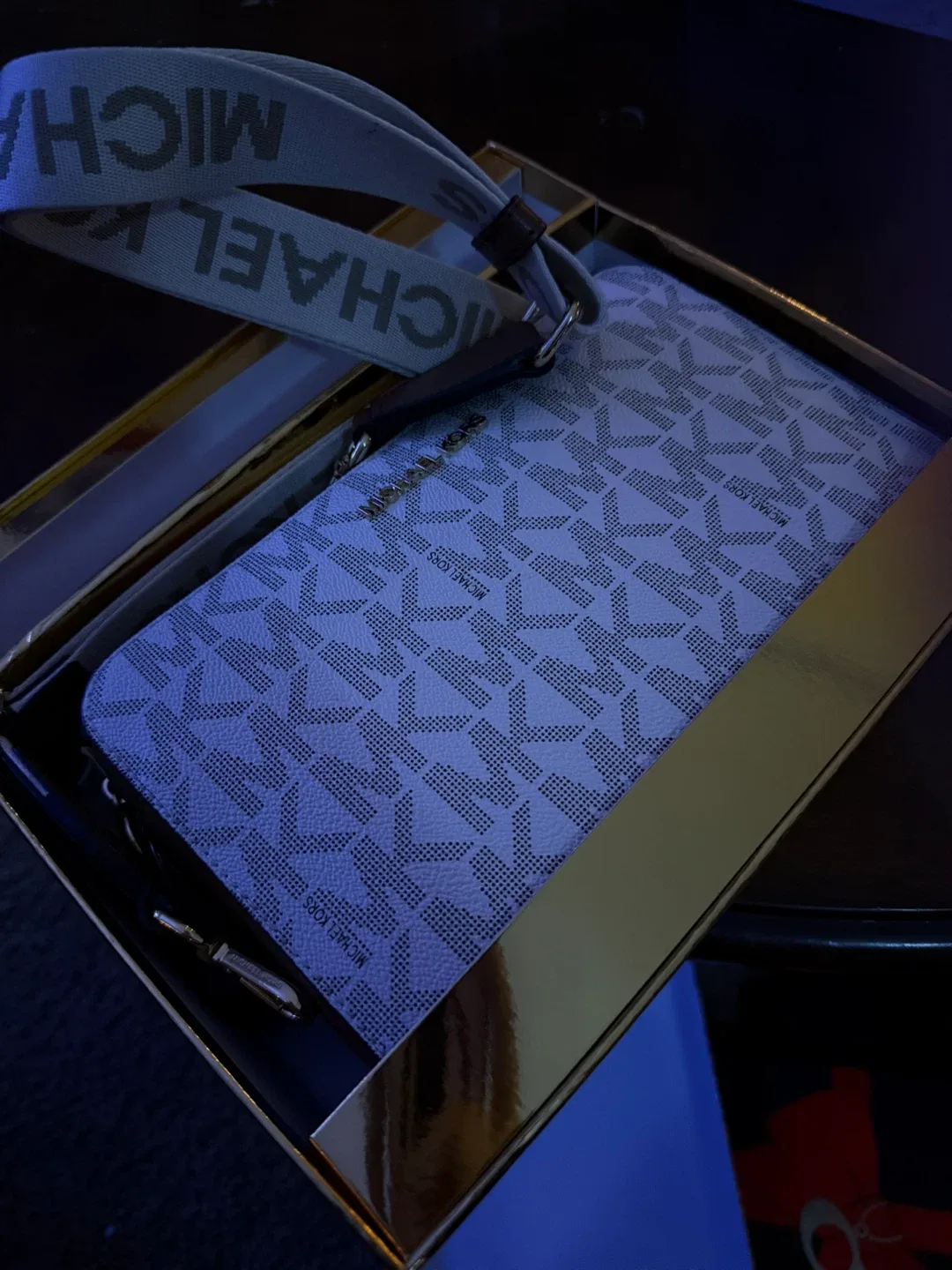 Michael Kors Wristlet - New in Box image indicator(2)