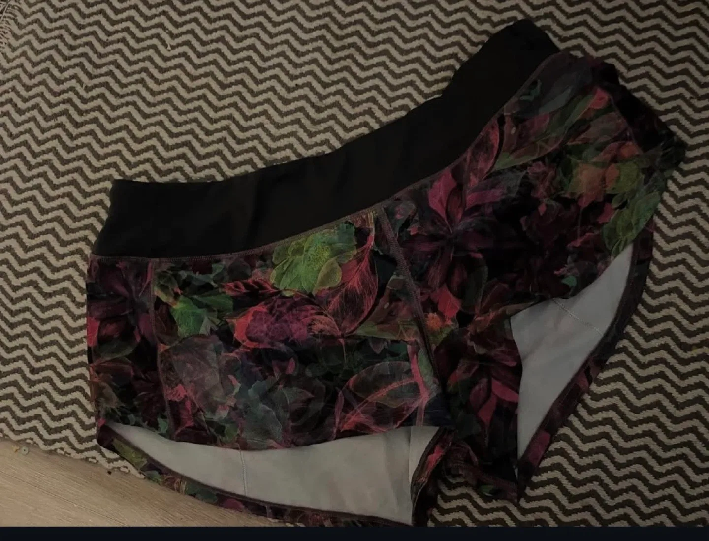 Lululemon!!! image indicator(4)