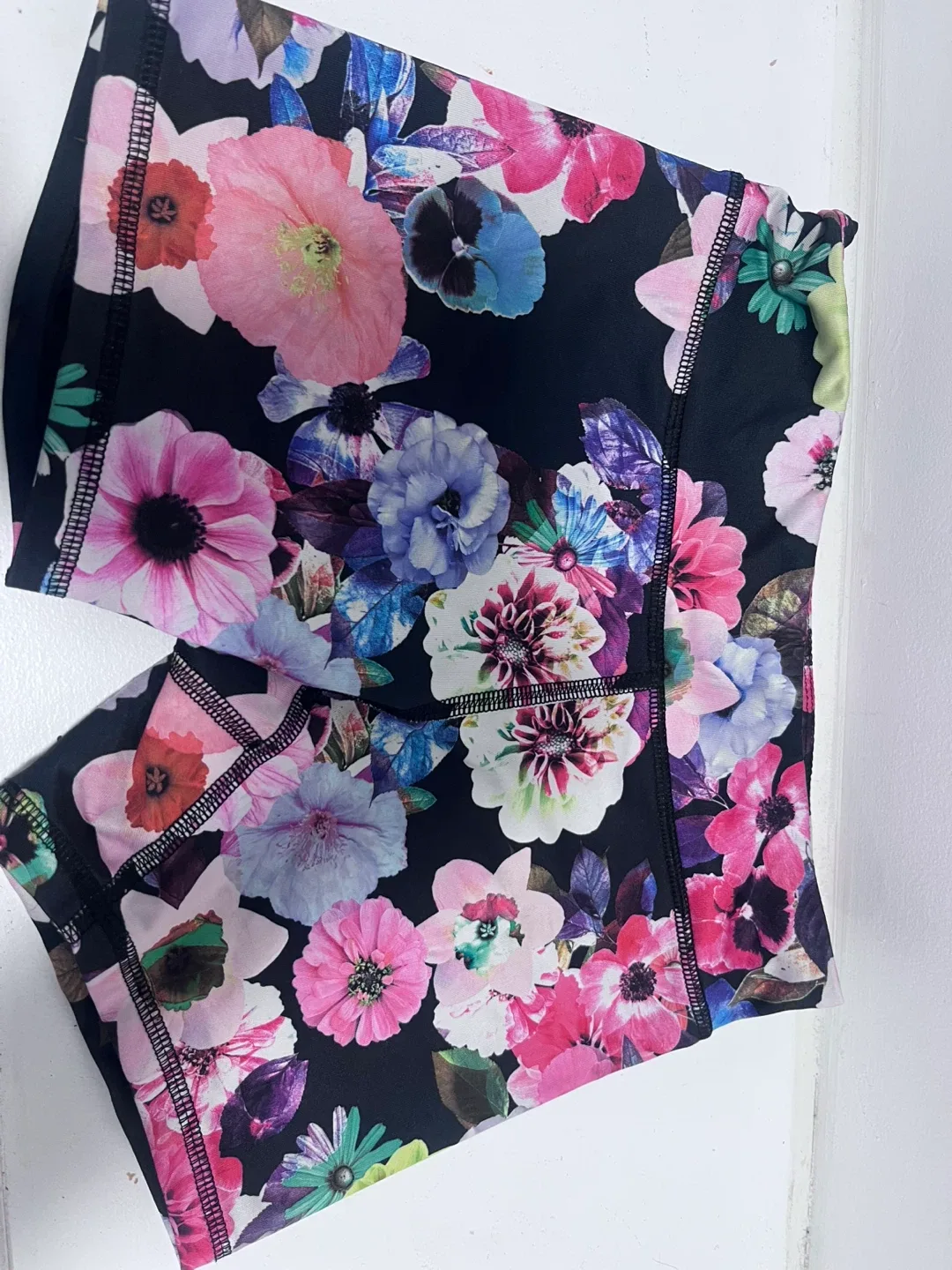 Lululemon!!! image indicator(9)