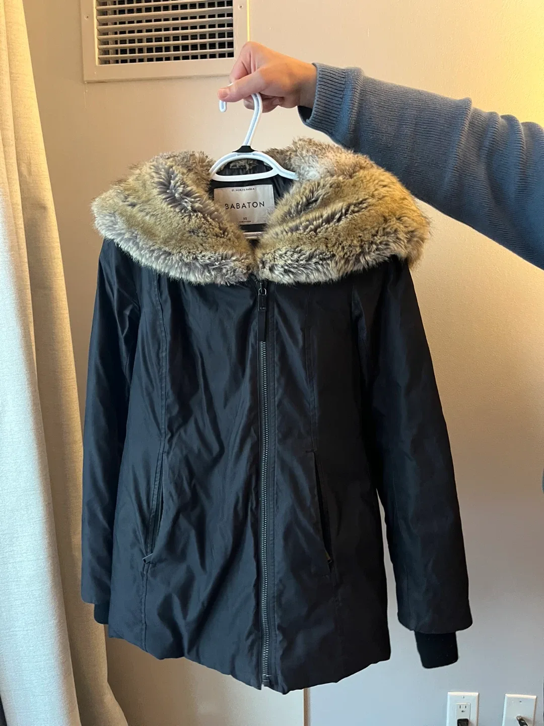 Aritzia/Babaton XS Black Winter Coat