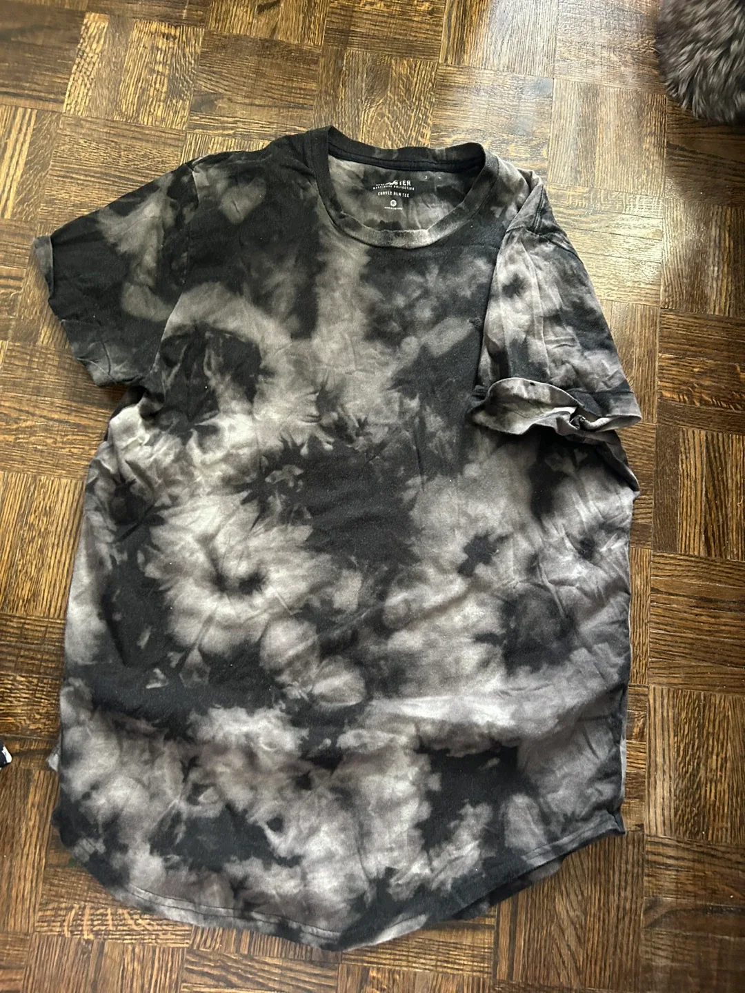 Men's Assorted Tank Tops & Jackets  #Cleanout image indicator(7)