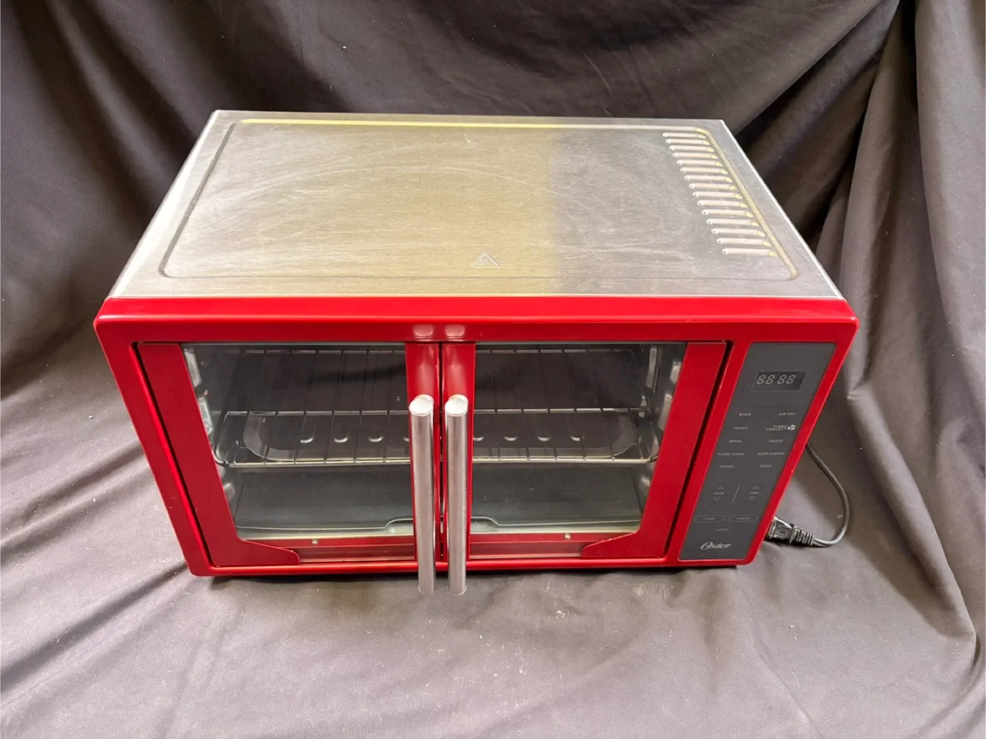 #clearout Oster Red Toaster Oven with Air Fry image indicator(2)