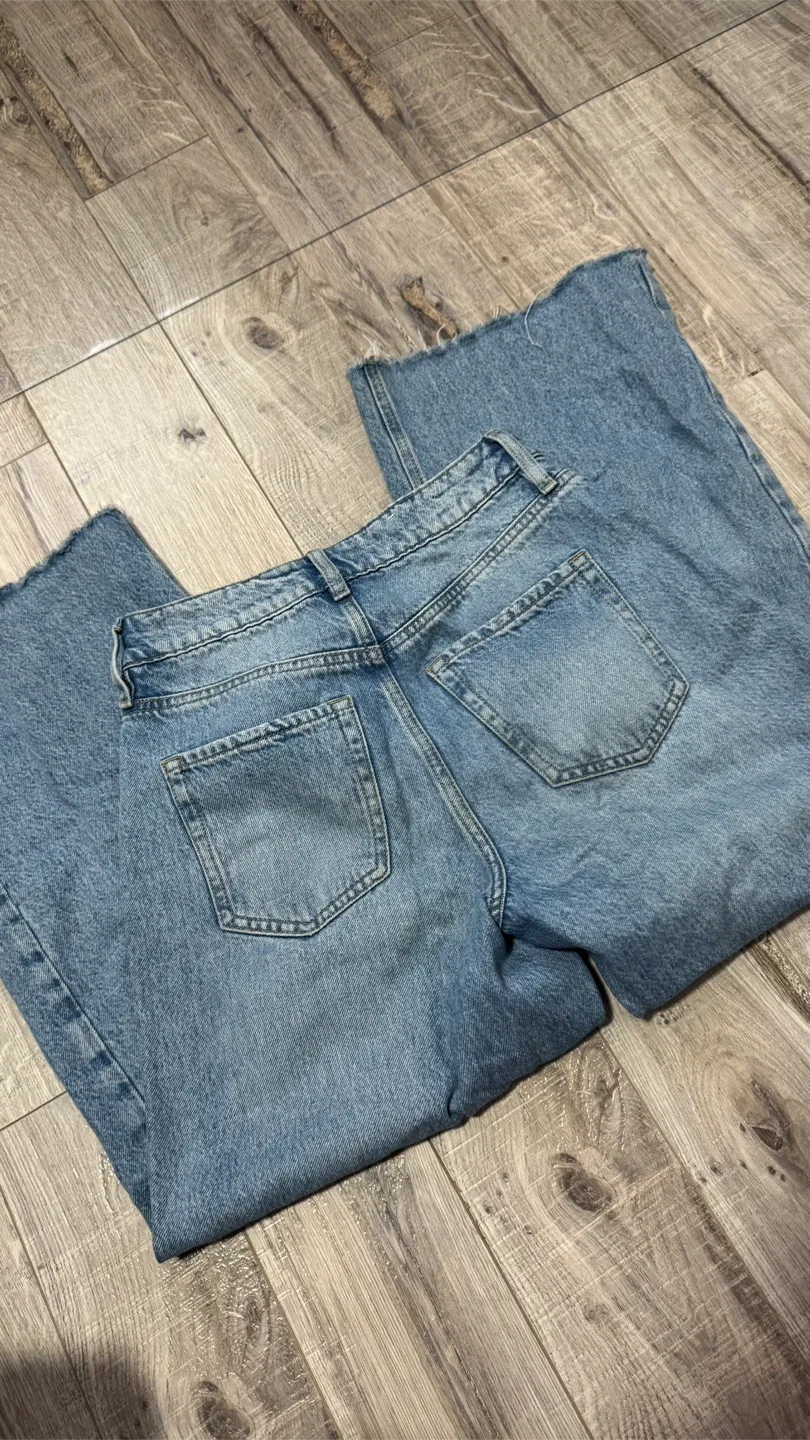 Dynamite Wide-Leg Jeans