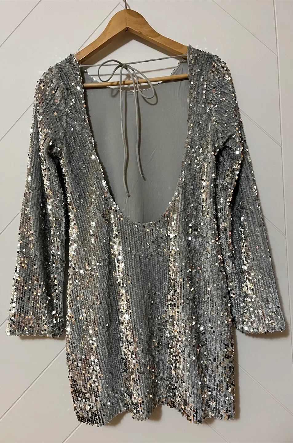 A.C.W. Sequin Dress - Size S-M image indicator(2)