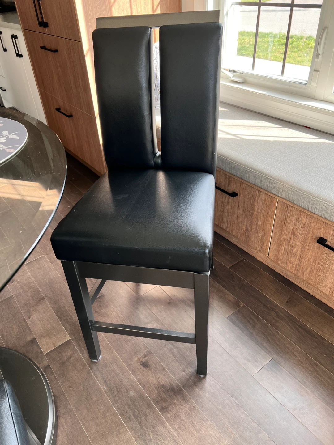 Round Glass Dining Table with 4 Black Chairs - photo 4