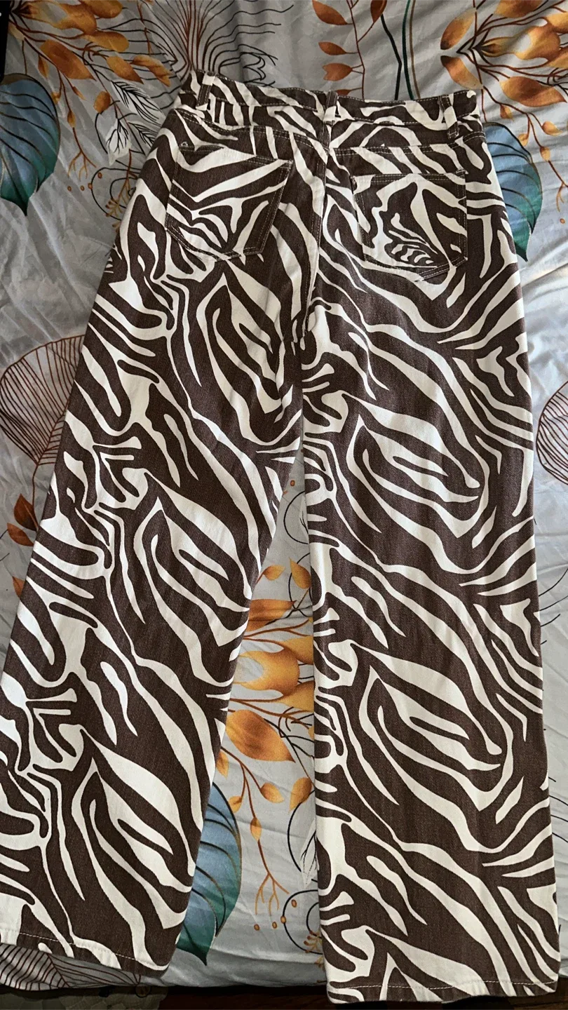 SHEIN Women's Zebra Print Pants - Size S image indicator(2)