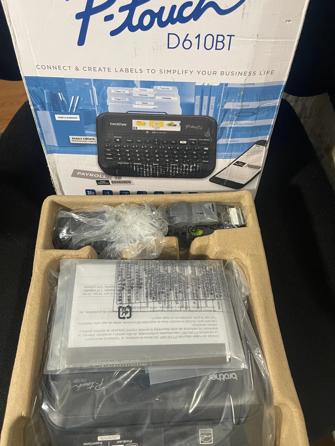 Brother P-touch PT-D610BT Label Maker image indicator(8)