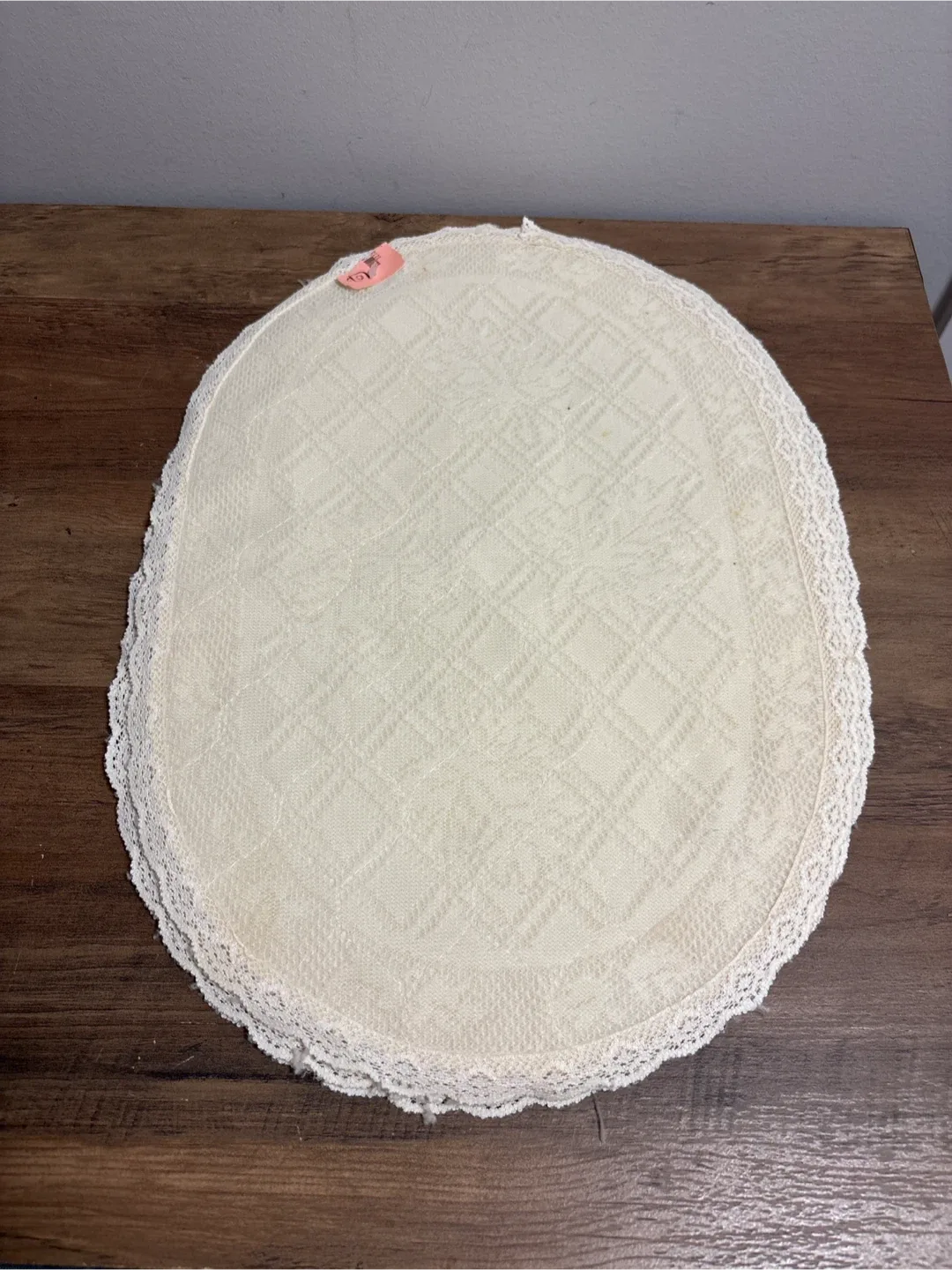 Vintage Oval Placemats with Lace Trim - Set of 6