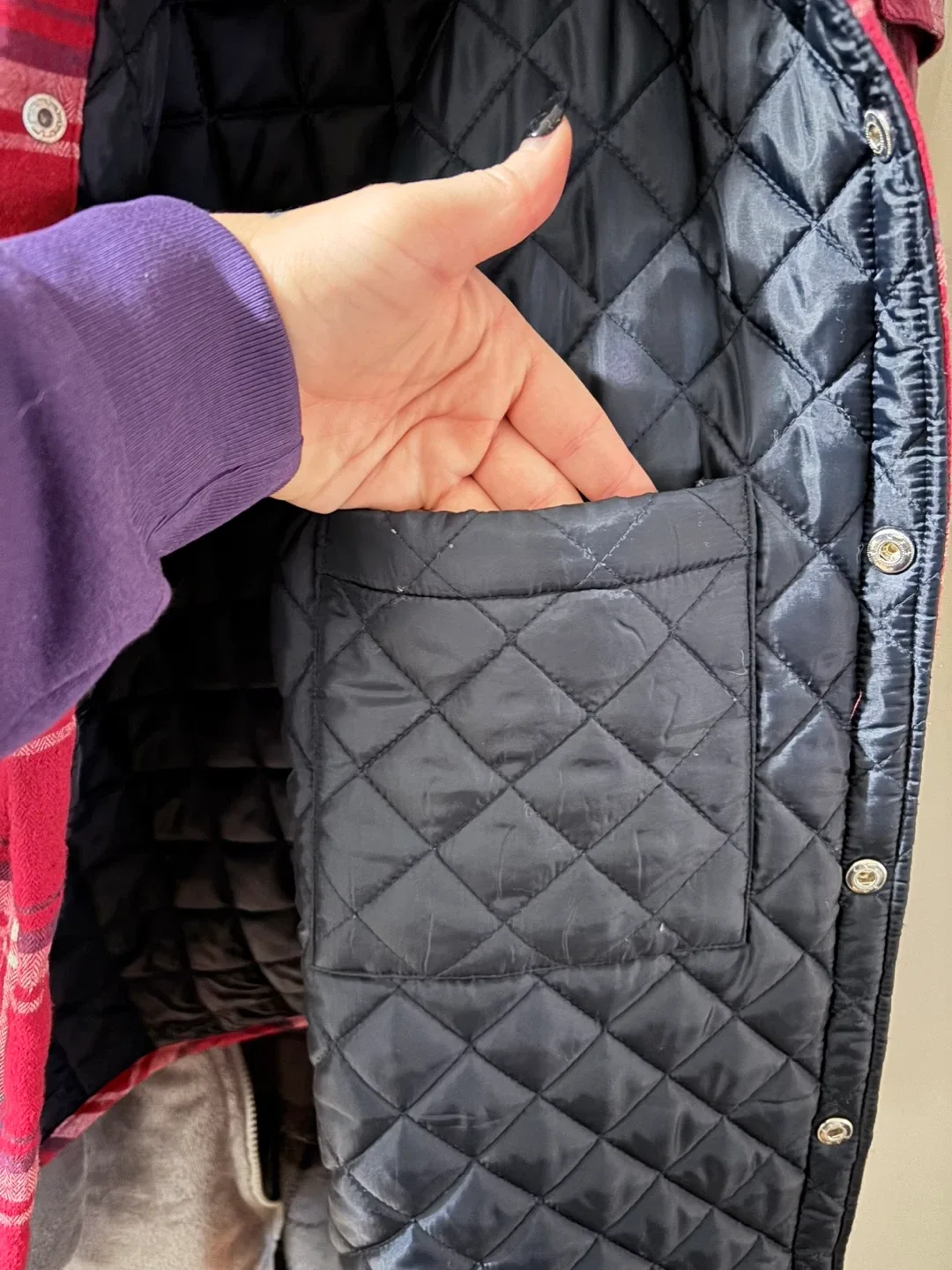 Section Thirty Five Brand :Red Plaid Quilted Shirt Jacket image indicator(4)