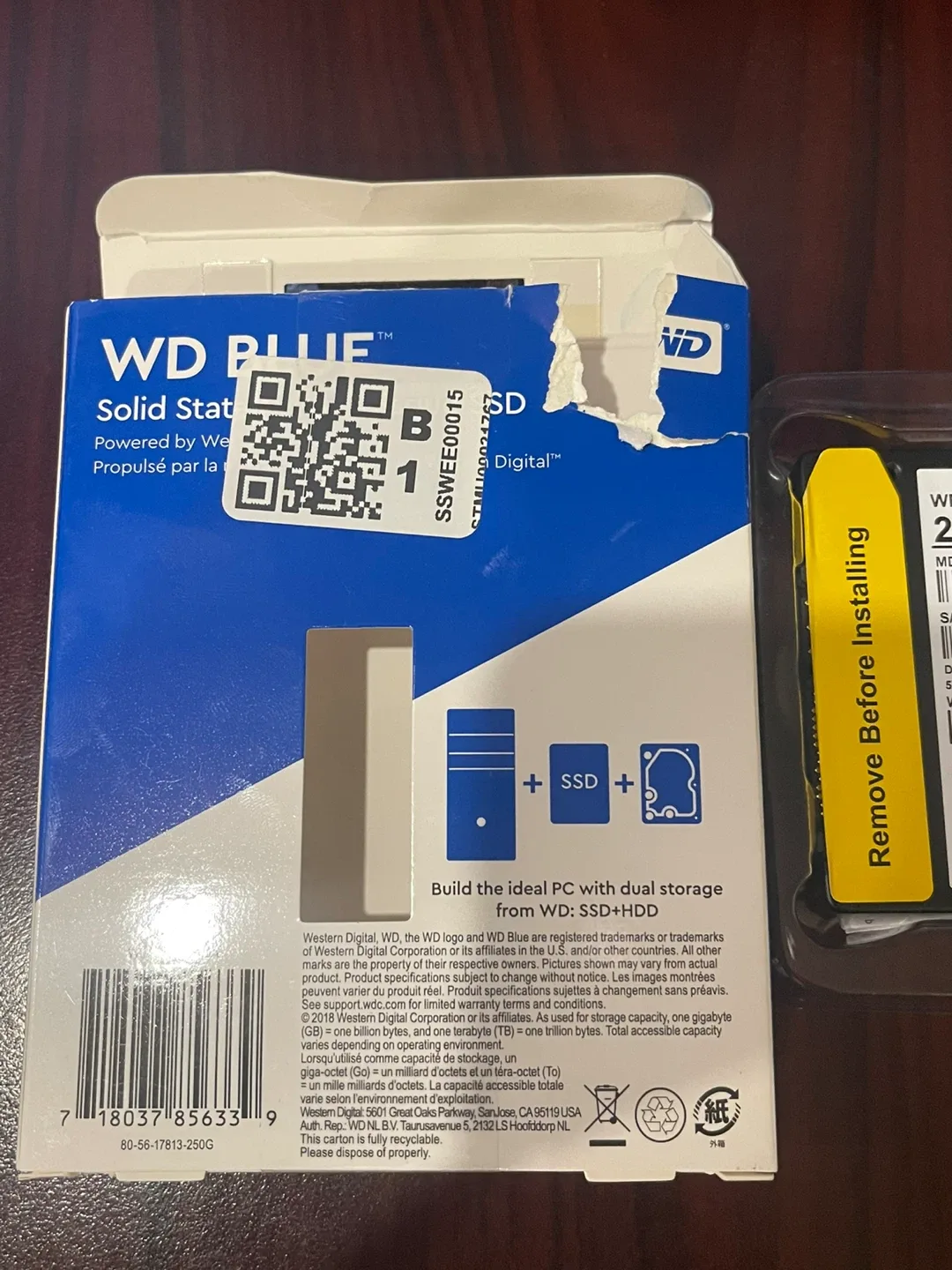 WD Blue 250GB SSD - Like New! image indicator(2)