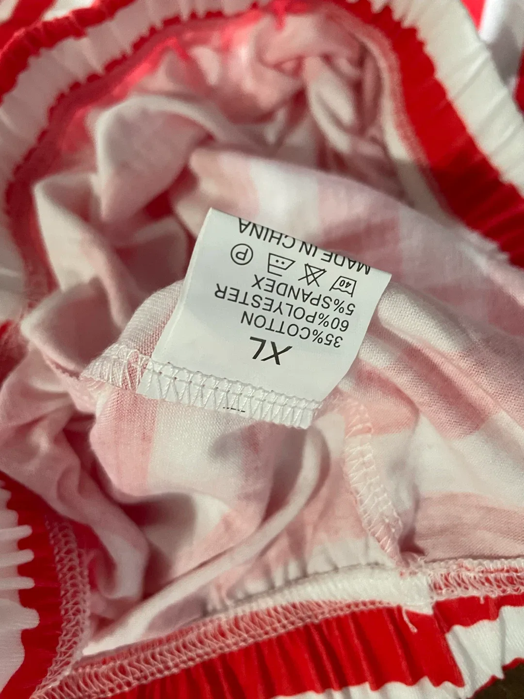 Ladies Grinch Holiday Pajama Set - XL image indicator(4)