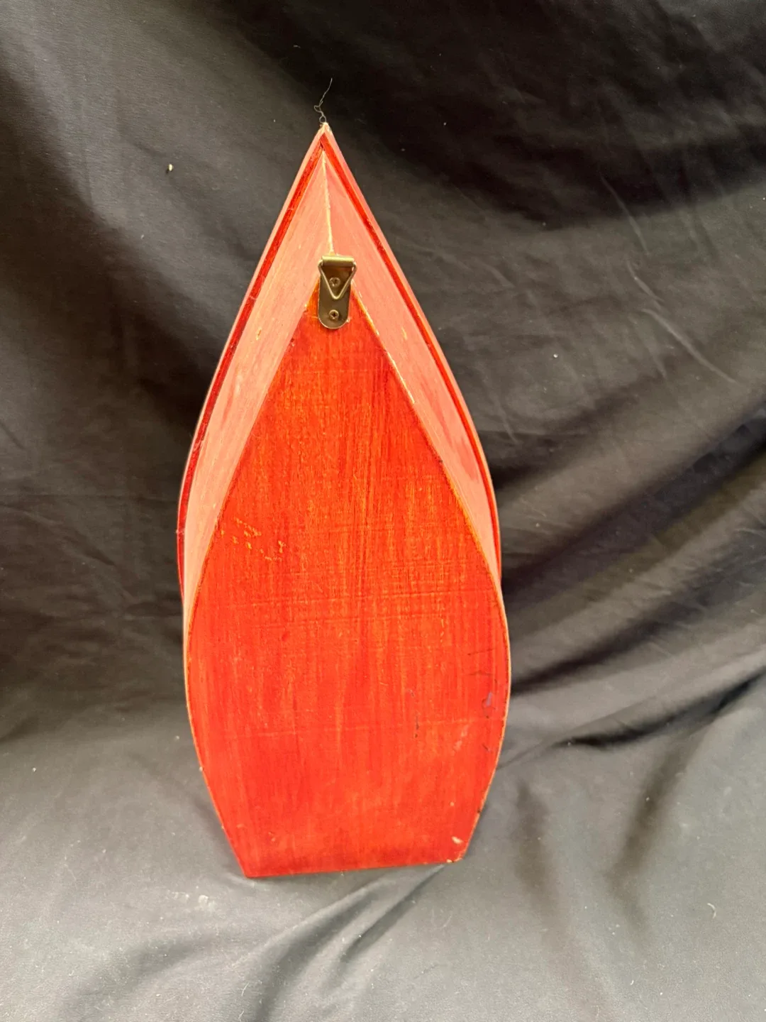 #cleanout Red & Yellow Wooden Boat-Shaped Shelf image indicator(5)