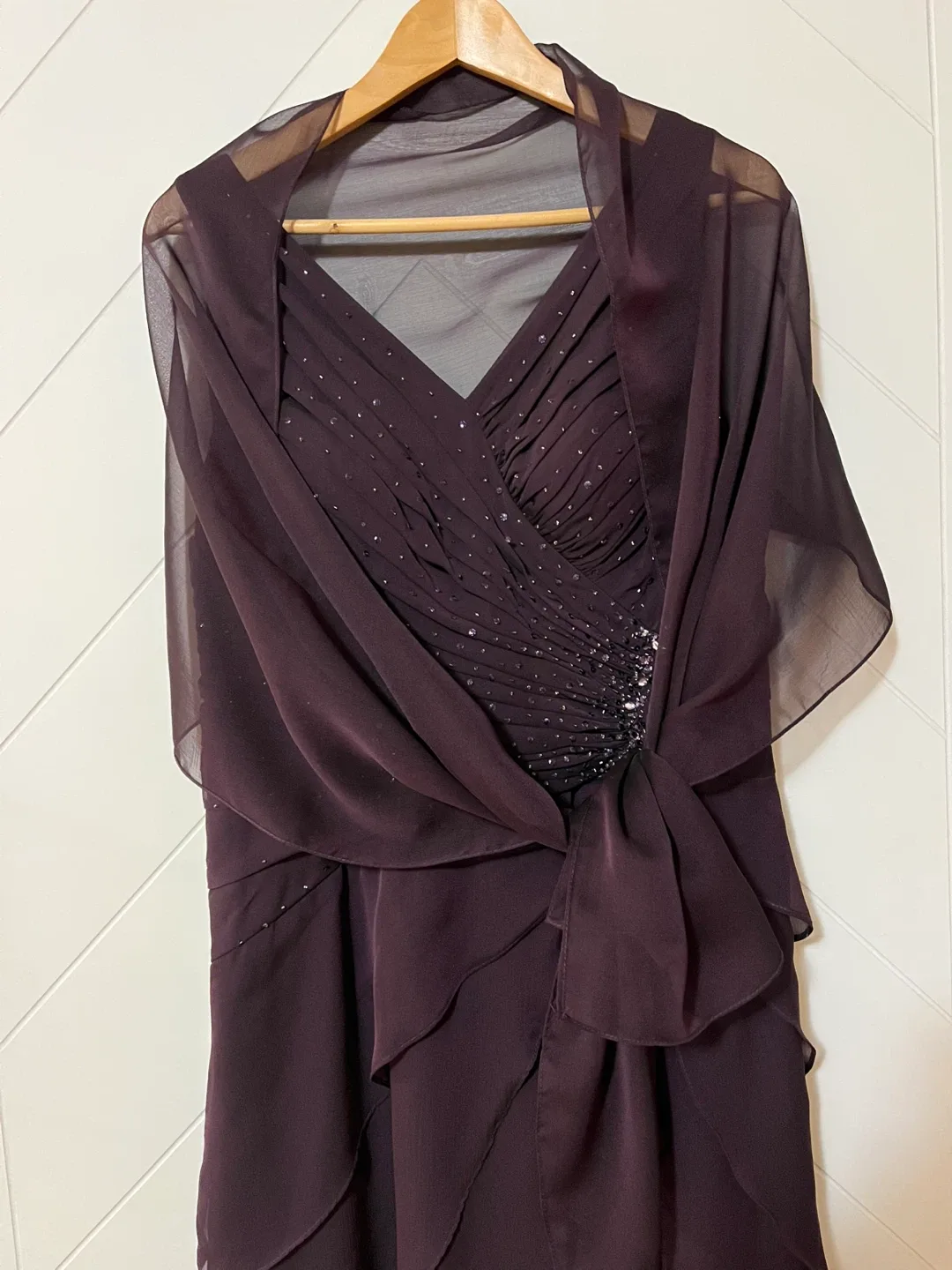Beautiful Formal Dress with Shawl Size 8-10