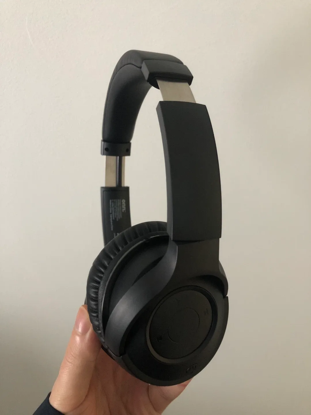 ONN. Black Over-Ear Headphones