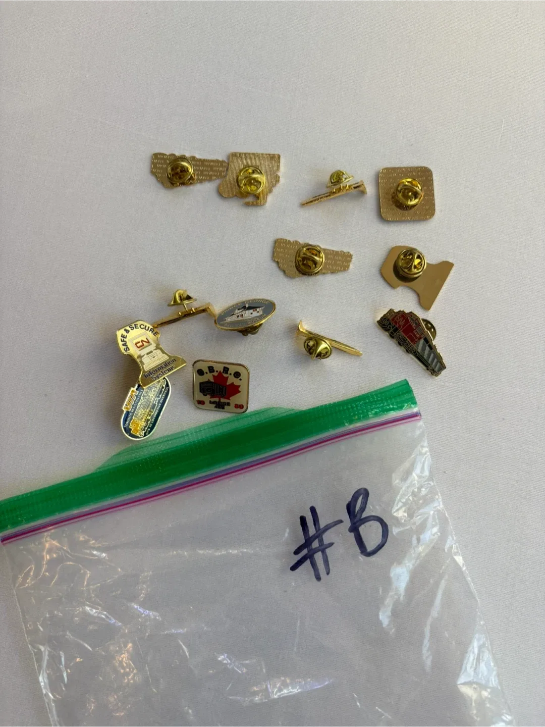 Vintage Canadian Railway Pin Lot CN Via Rail Railway Memorabilia image indicator(8)