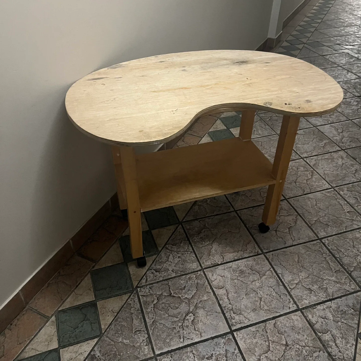 Wooden Kidney Shaped  desk or work station