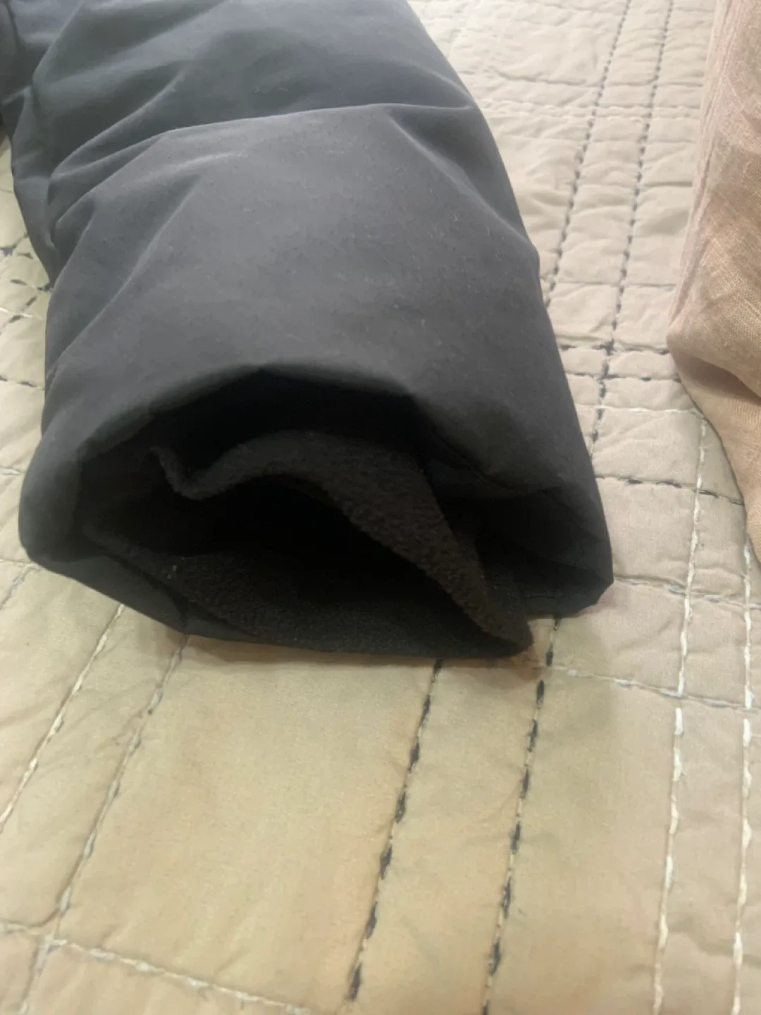 Women’s Cleo Black Winter Coat - Size XL ! image indicator(9)