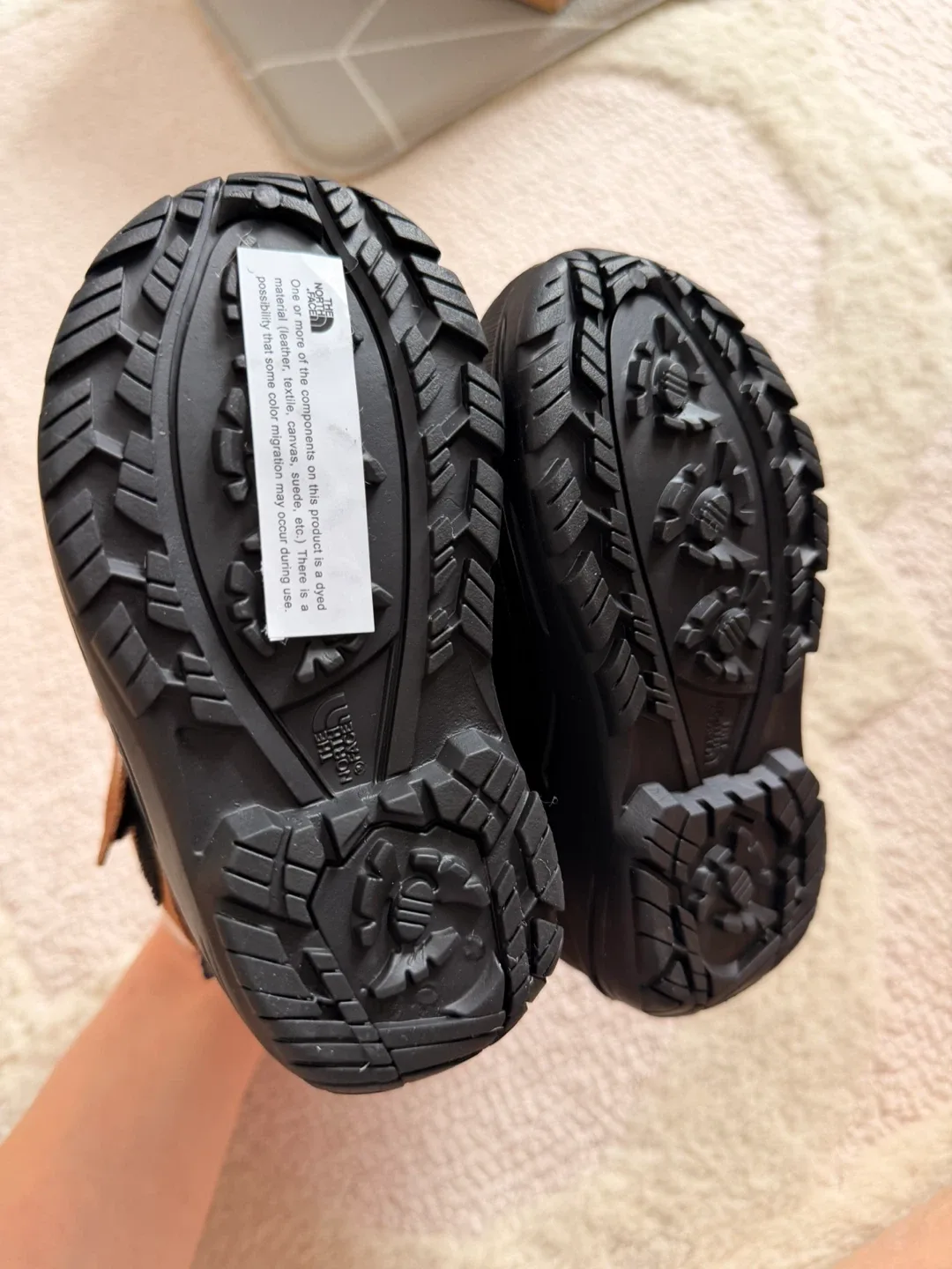 The North Face Toddler Alpenglow II Boots - Size 7 image indicator(2)