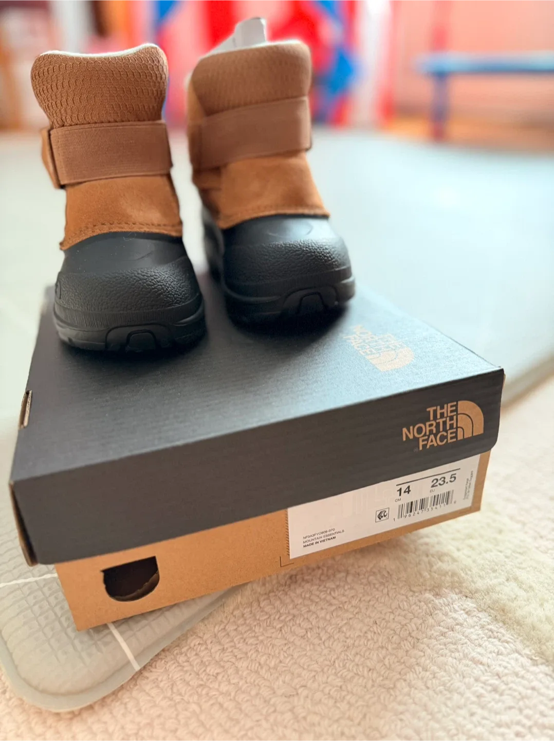 The North Face Toddler Alpenglow II Boots - Size 7 image indicator(6)