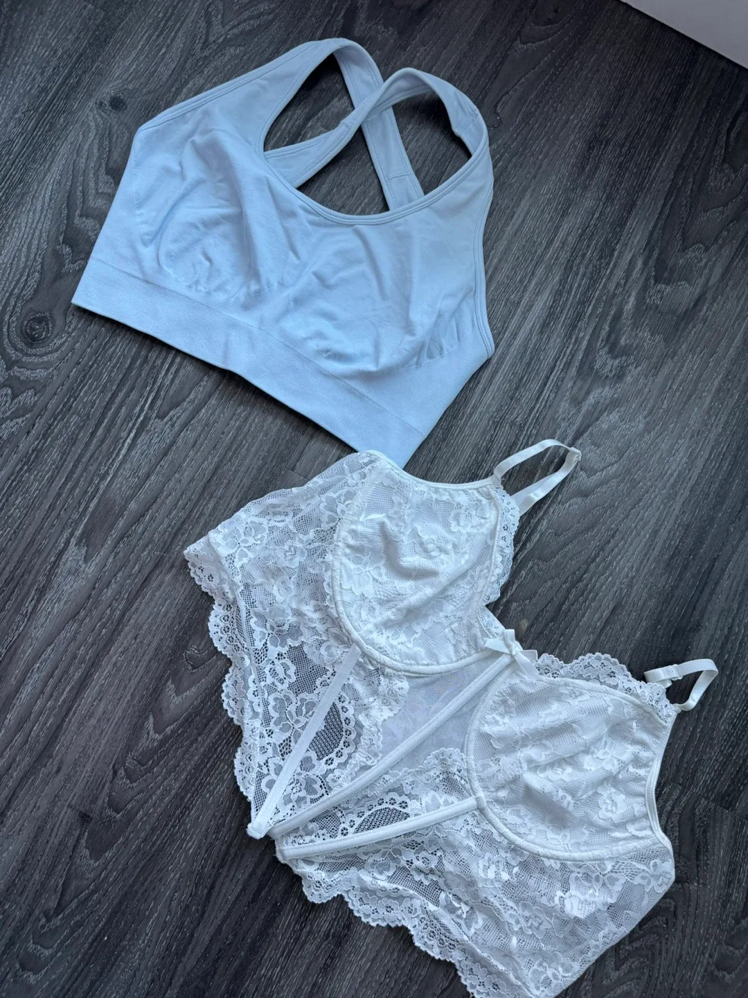 Shein Curve Lace Bodysuit 4XL & FRHY.UN Sports Bra XL