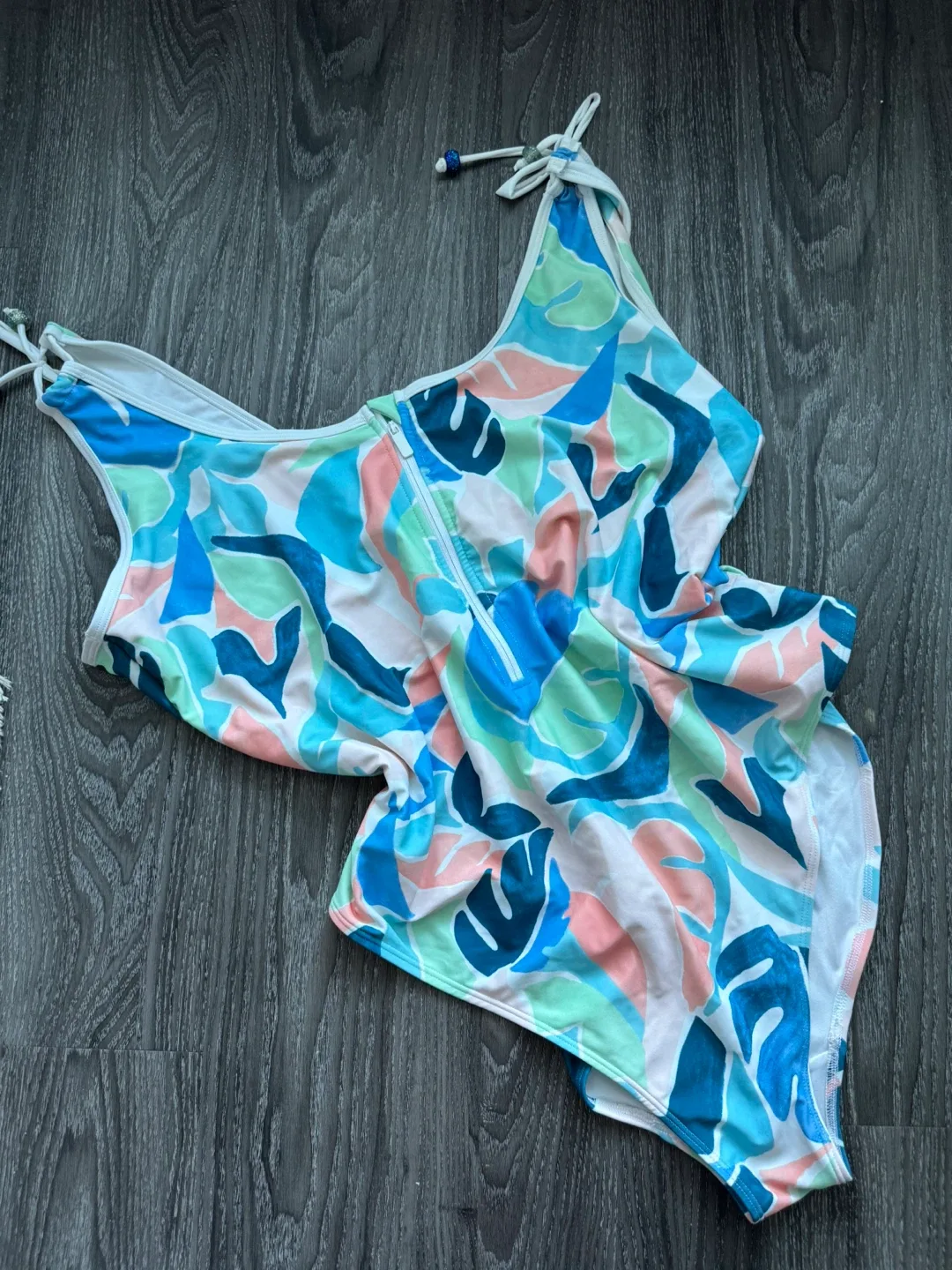 Old Navy Swimsuit - Size 3X