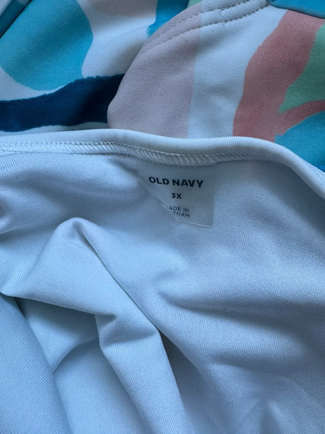 Old Navy Swimsuit - Size 3X image indicator(2)