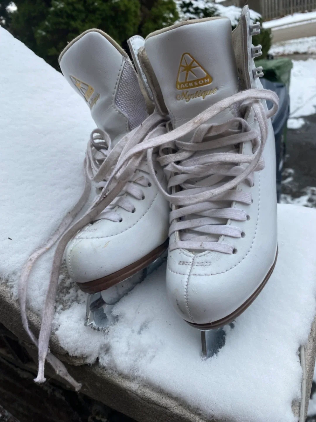 Jackson Mystique Ice Skates - Size 3 image indicator(2)