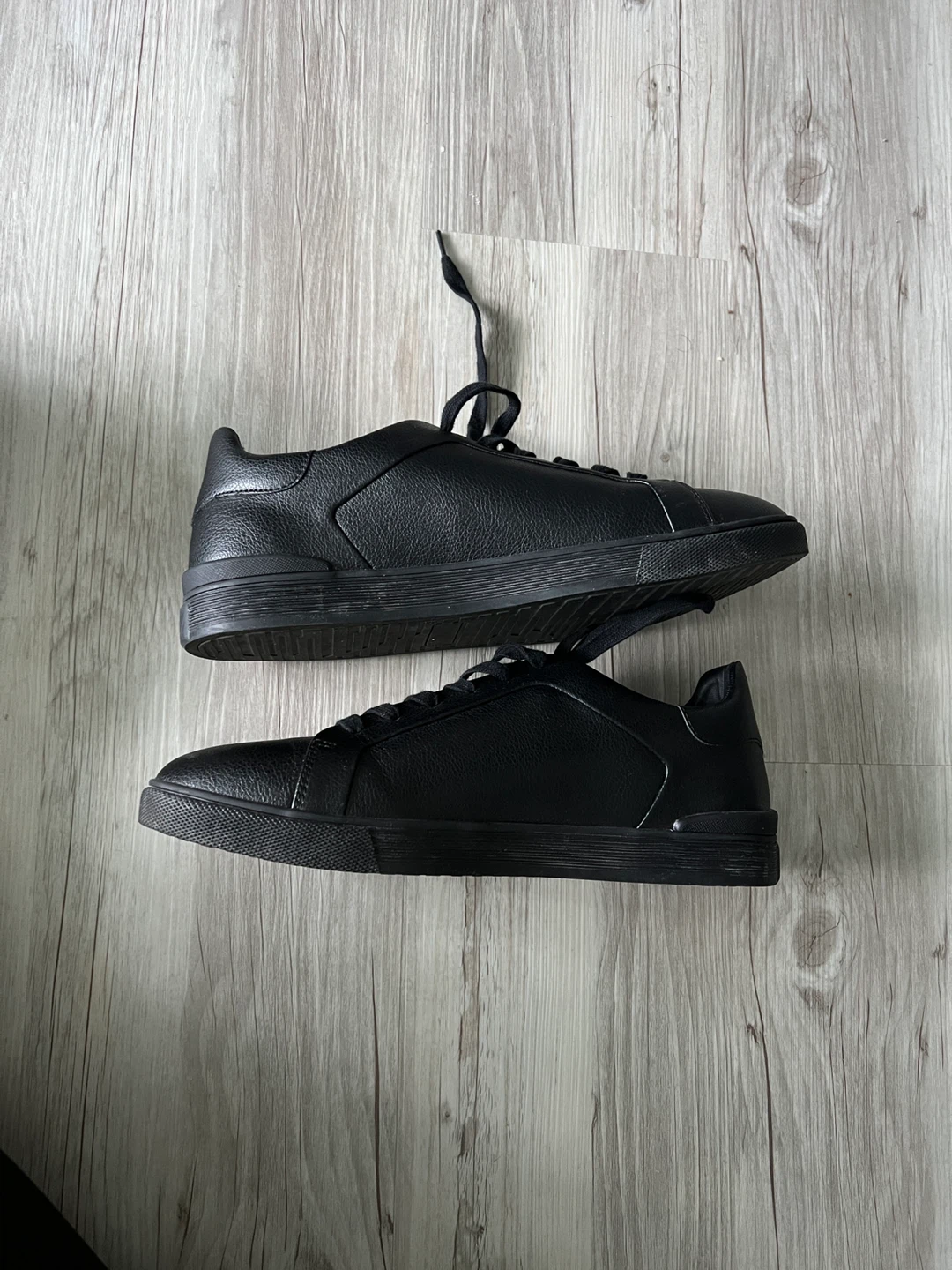 Men’s Black Sneakers - Size 10 - photo 2