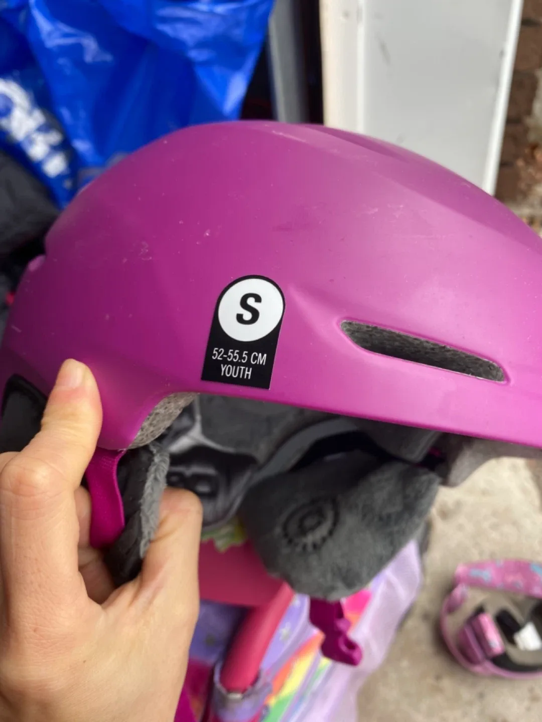 Giro Spur Youth Ski Helmet - Size S image indicator(2)