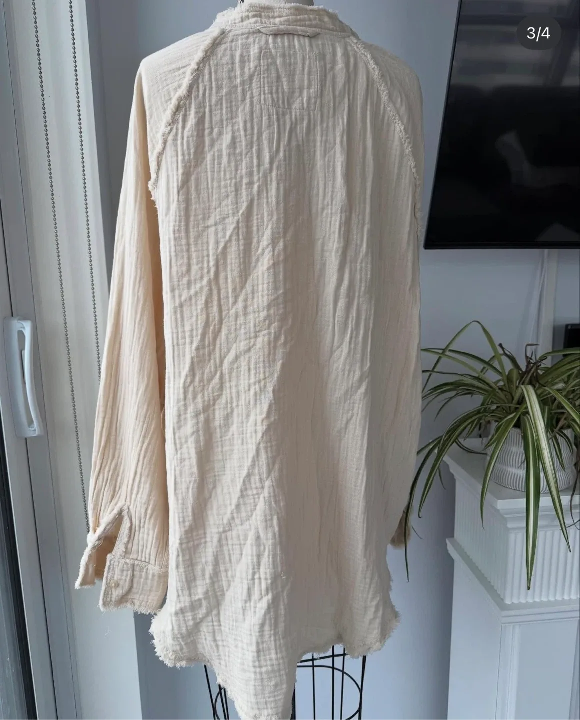 Aerie 100% cotton Button-Up Shirt size medium image indicator(3)