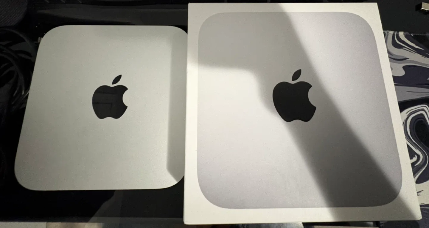 2023 Apple Mac Mini M2 Chip - Like New! image indicator(2)
