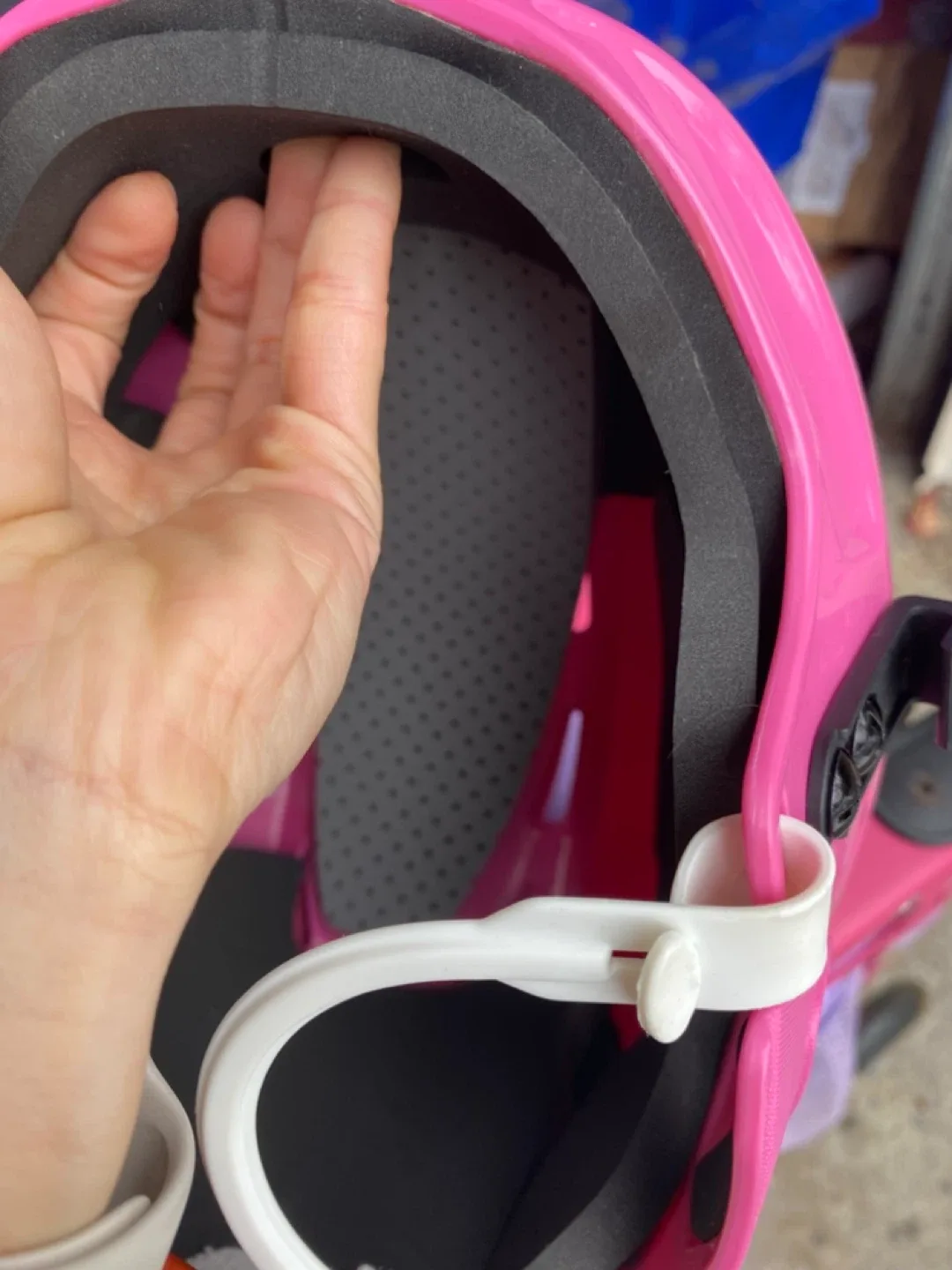 Bauer BHH2100M Pink Hockey Helmet With Cage Size S image indicator(3)