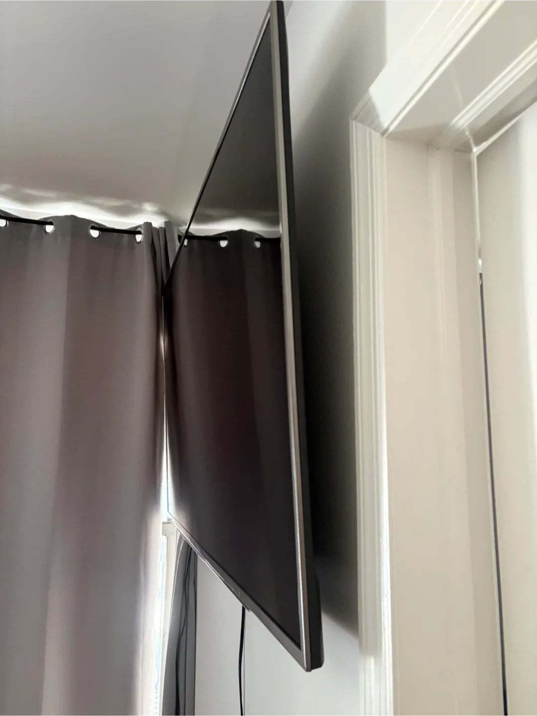 60" SHARP HD TV image indicator(3)