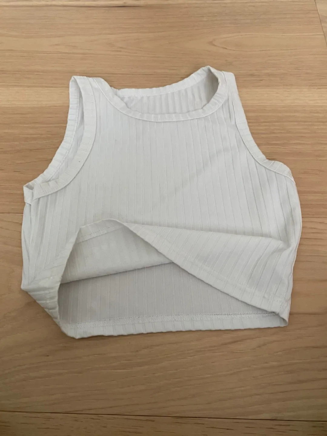 White Ribbed Tank Top image indicator(2)