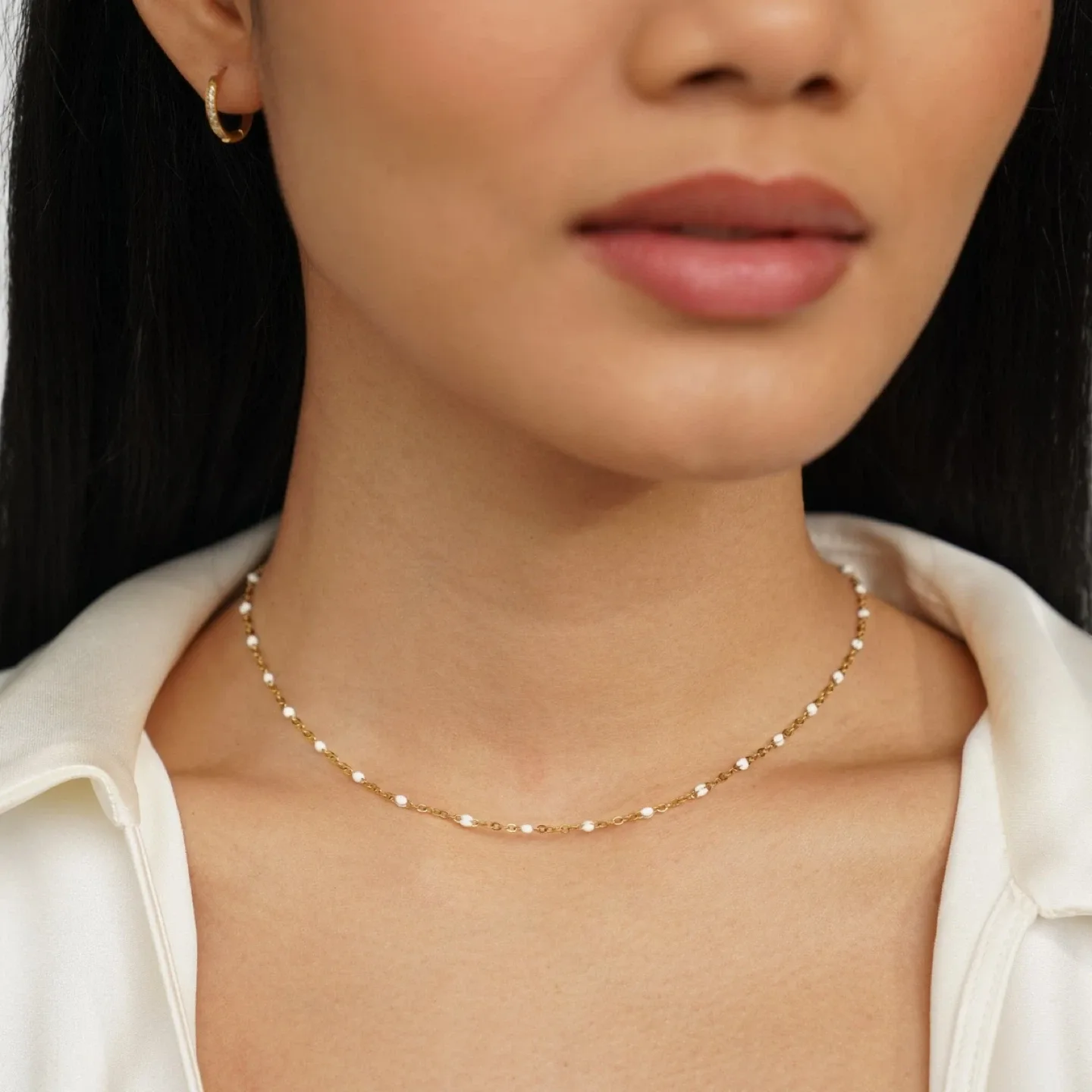 NEW - White Bead Necklace ($35+ VALUE)