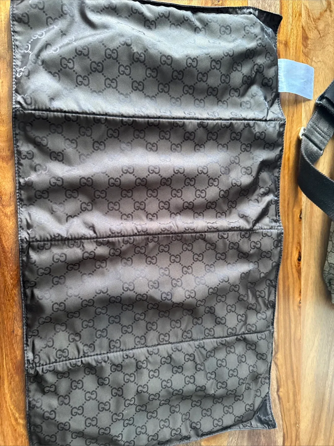 Gucci GG Beige Bag image indicator(5)
