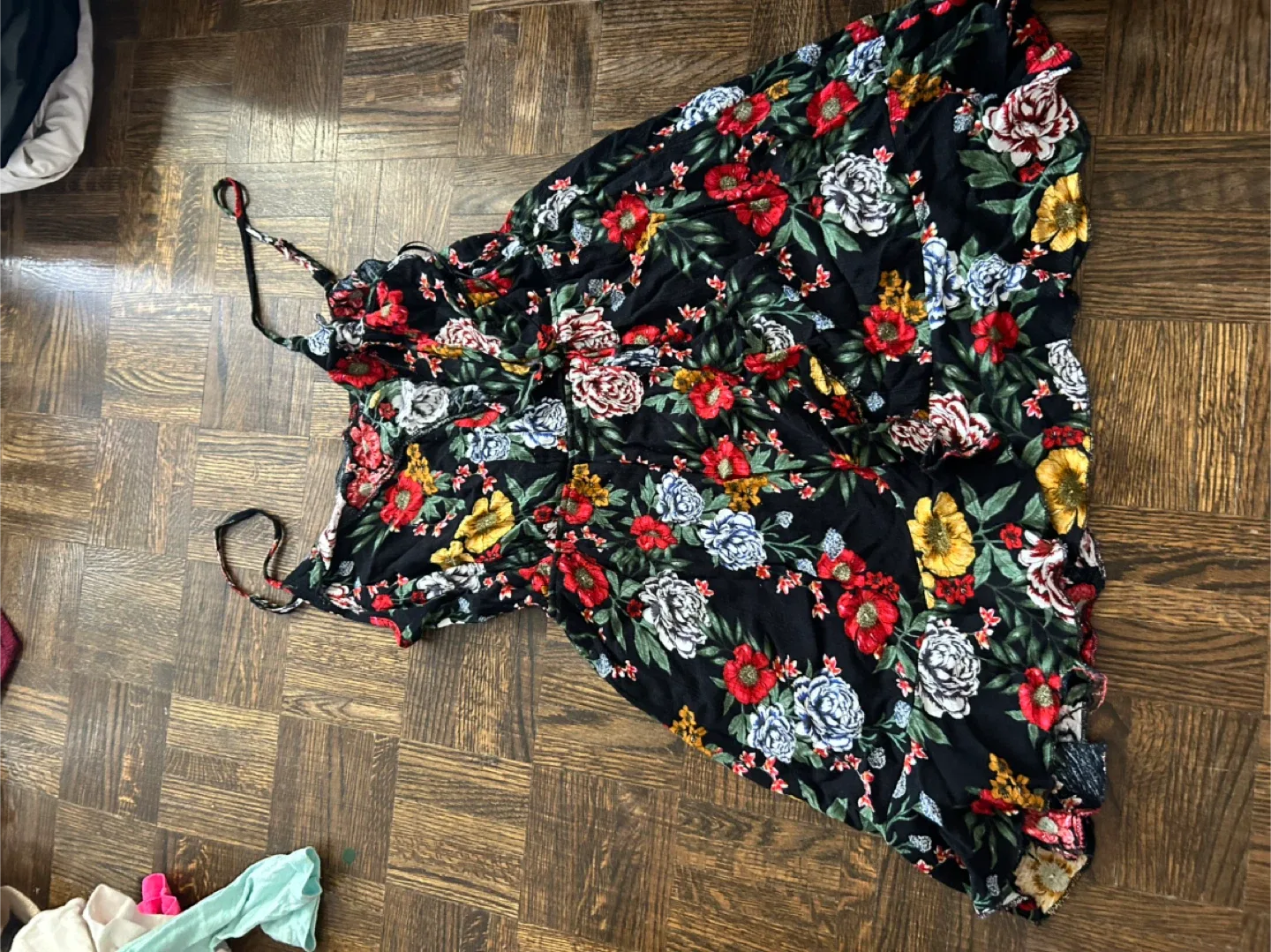 Assorted Dresses - Various Styles & Colours #Cleanout image indicator(8)