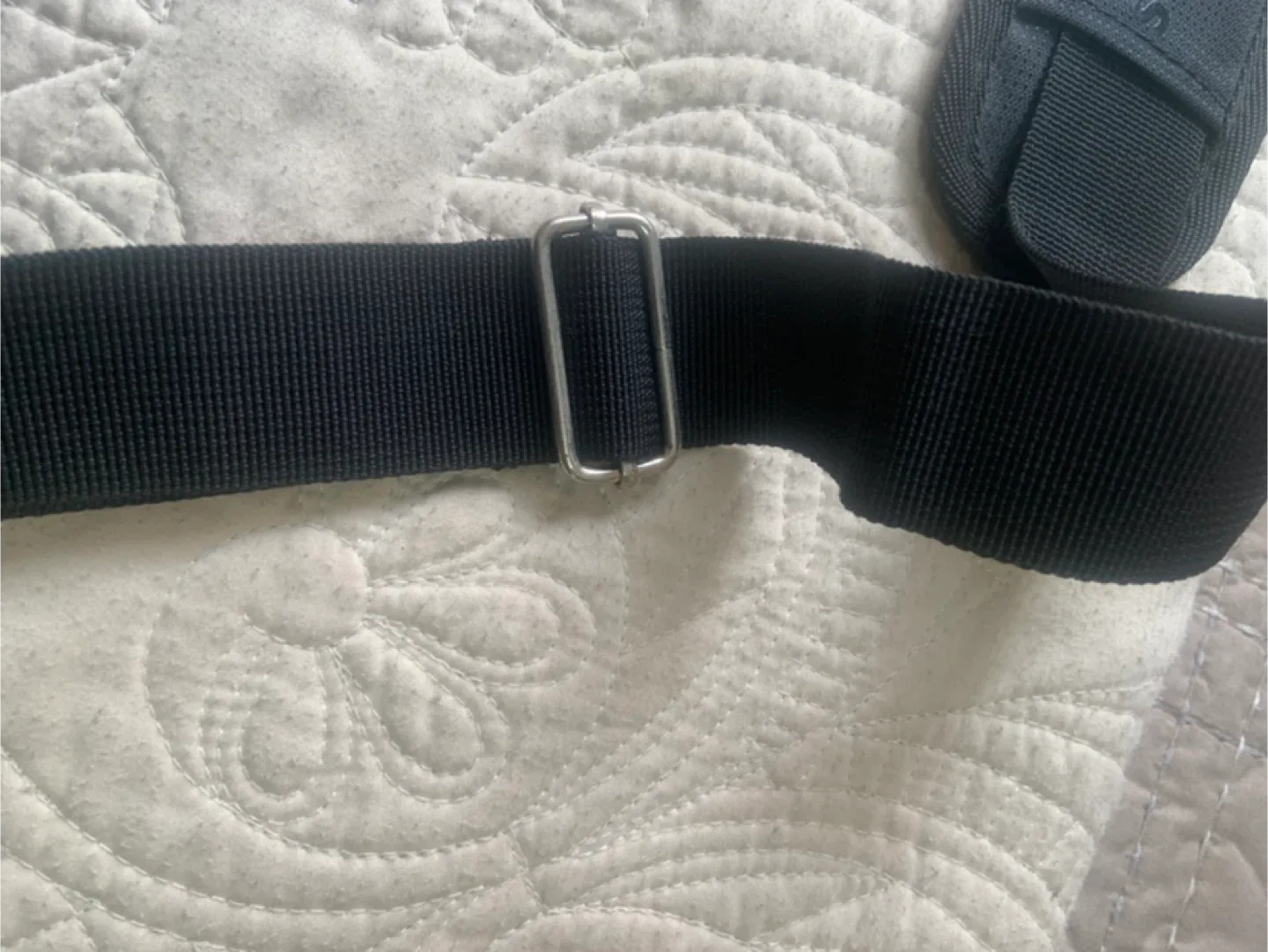 New Swiss Gear Ultra Slim Laptop 14 Case image indicator(5)