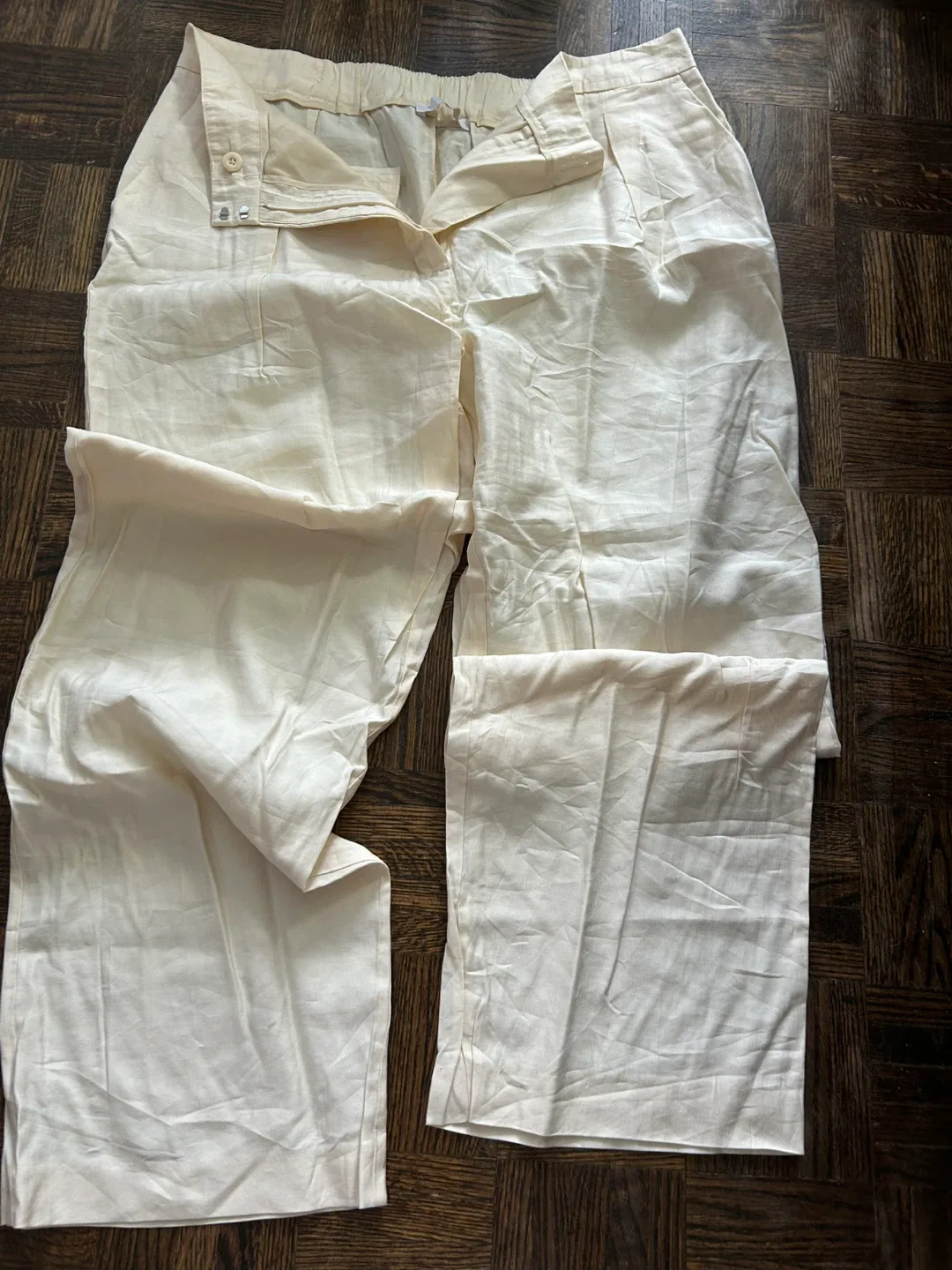 Assorted pants  #cleanout image indicator(5)