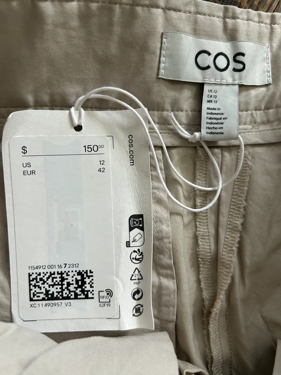 Assorted pants  #cleanout image indicator(2)