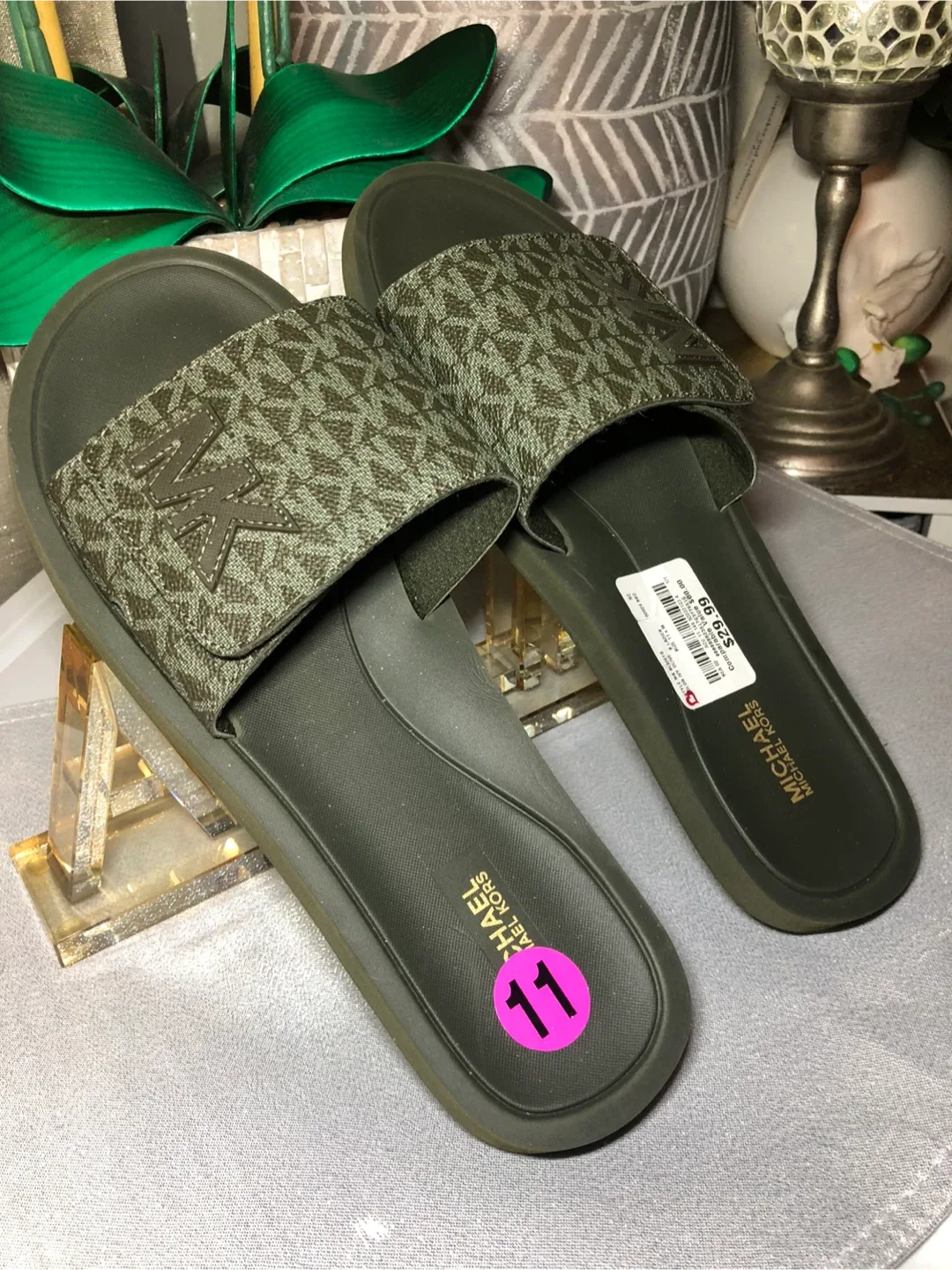 Michael Michael Kors Olive Slides - Size 11