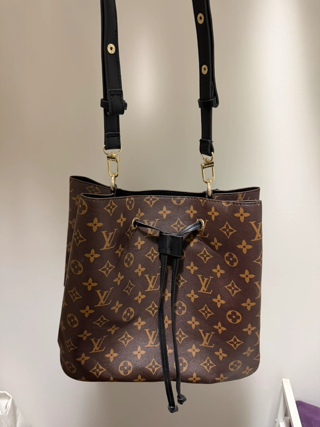 Louis Vuitton Neonoe Bucket Bag - photo 3