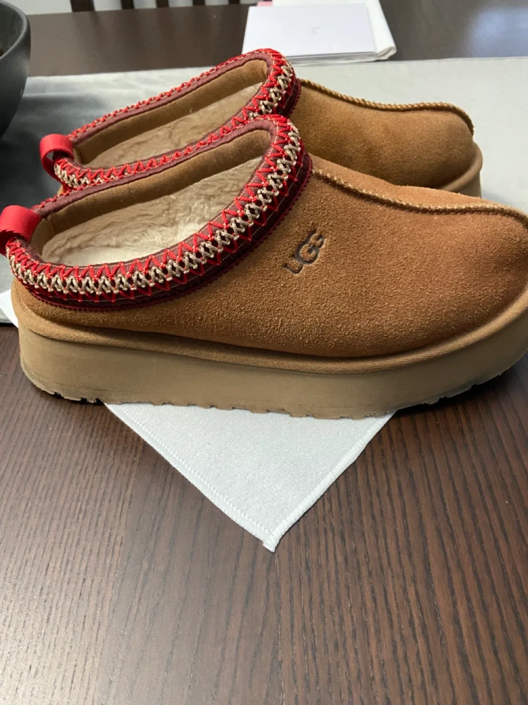 UGG Women's Tasman Luxe Braid Slipper image indicator(4)