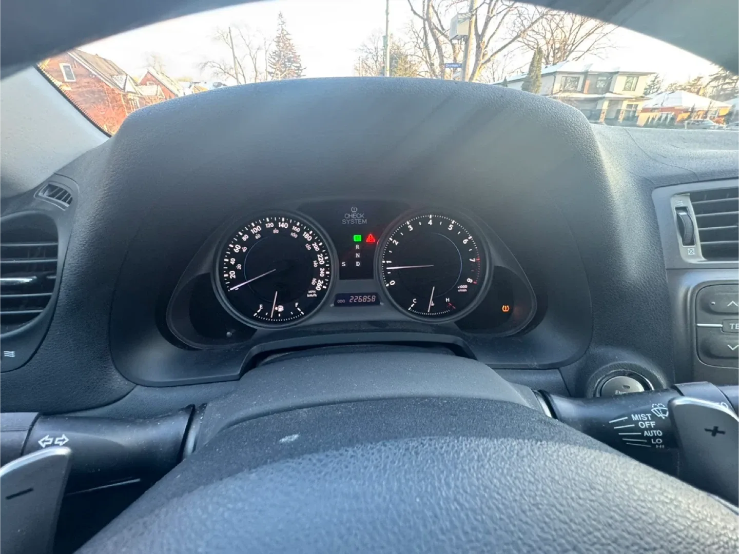 Lexus IS 250 Sedan image indicator(8)